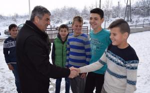 Općina Centar donirala kompjutere školi u Kiseljaku